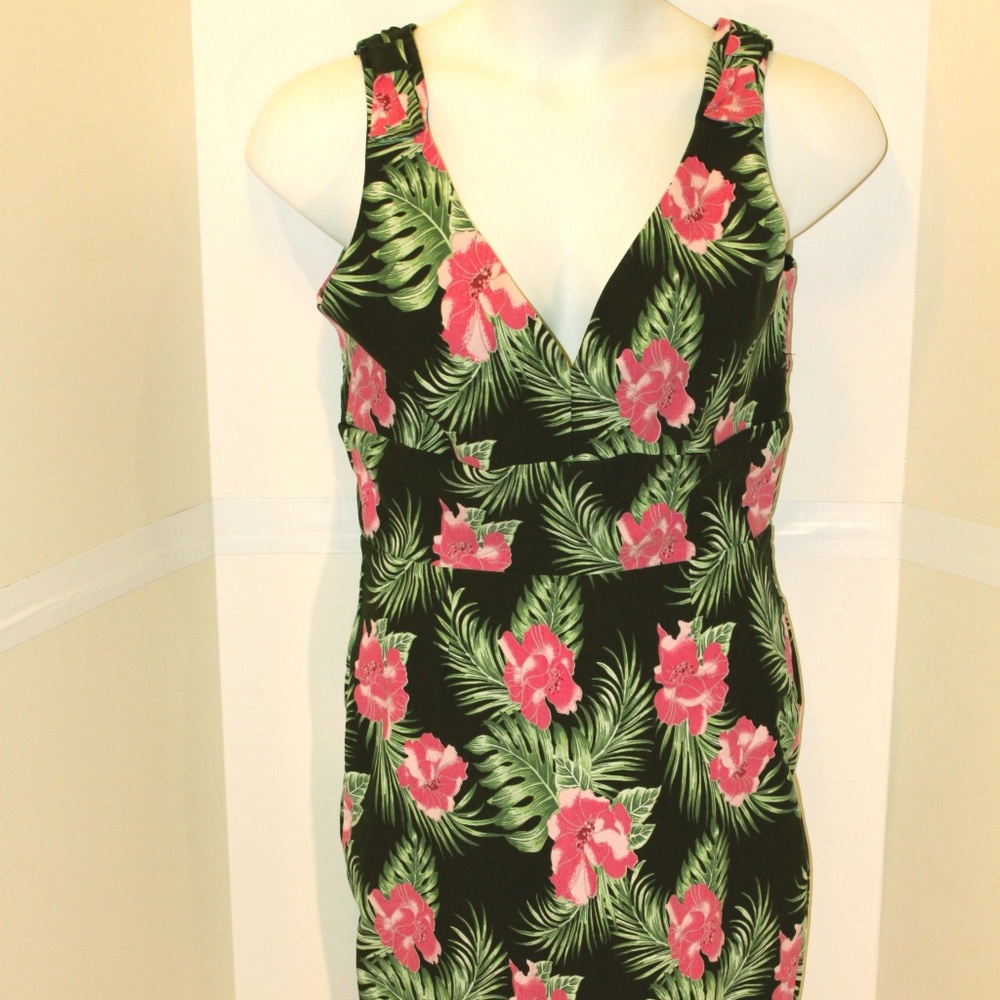 PUG Couture for Everybody Leanna dress